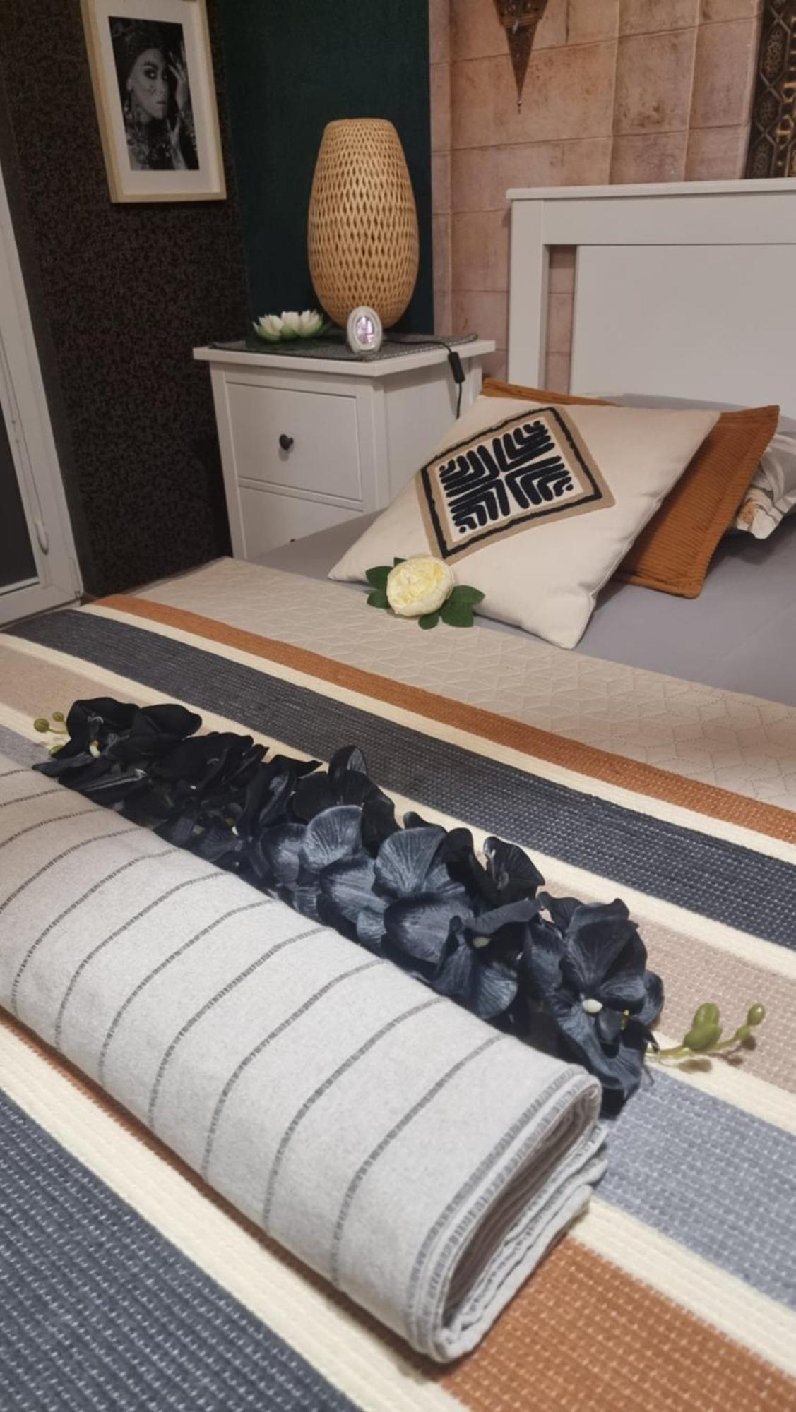 Bohemian Elly Gazde/Camere de închiriat *